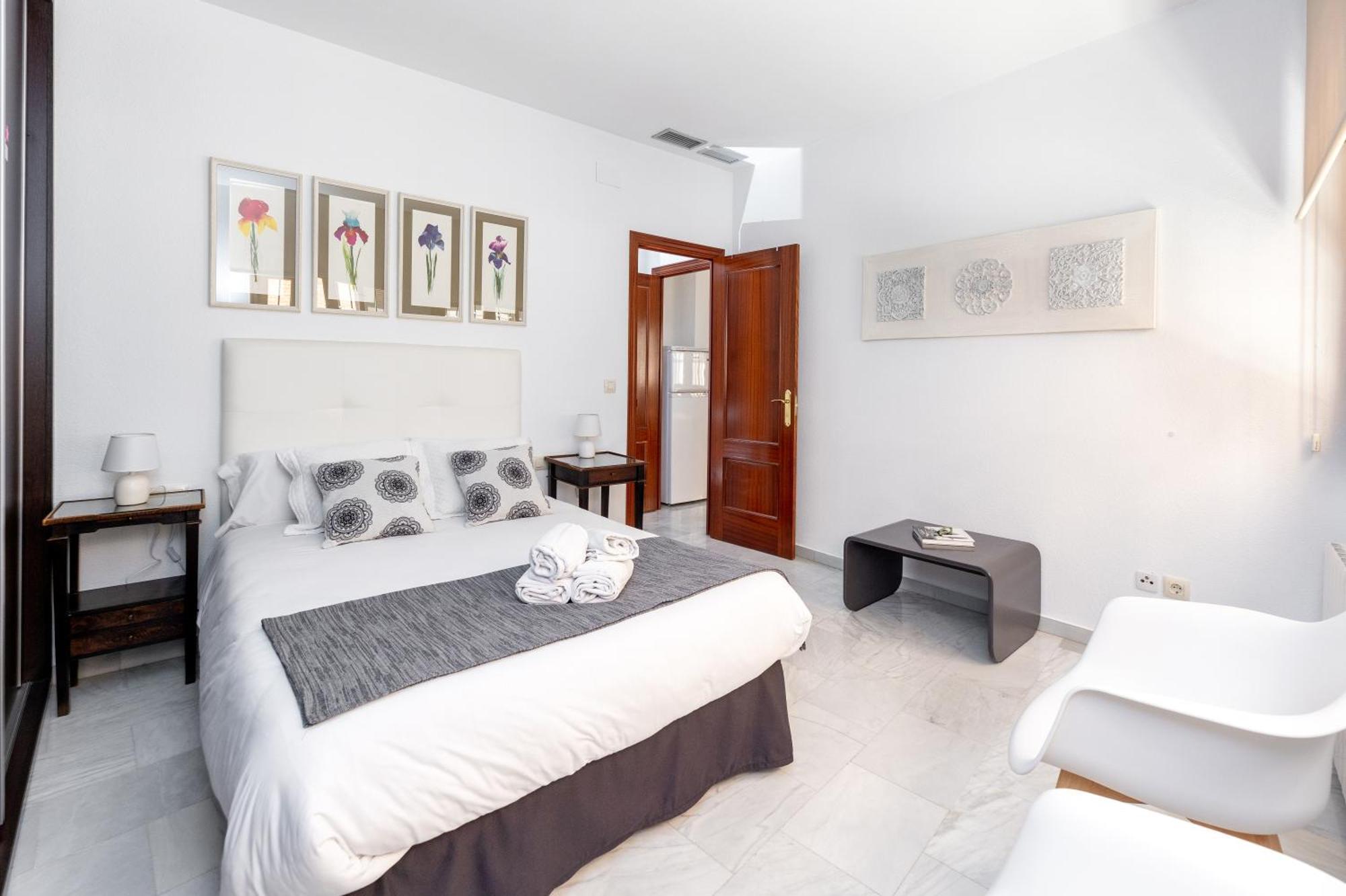 Apartamento Adultos Centro Nueva De La Virgen 2 Free Parking กรานาดา ภายนอก รูปภาพ